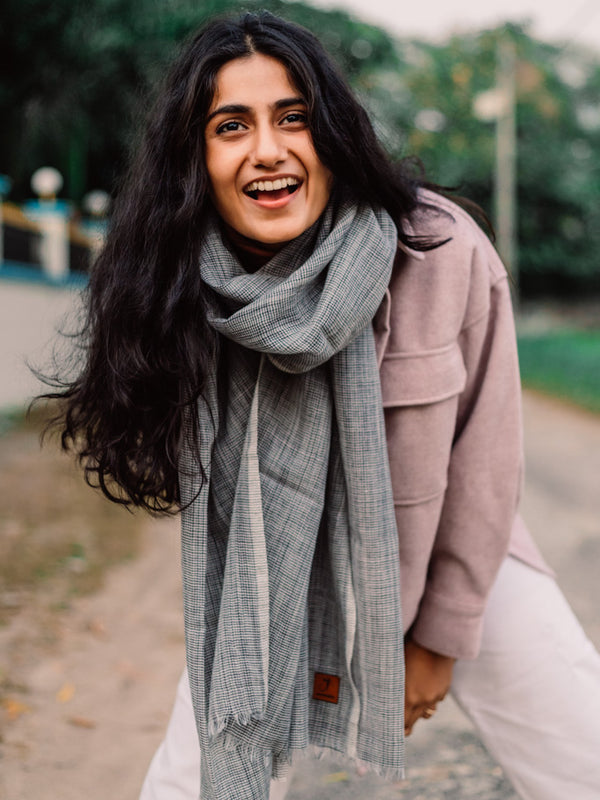 Grey Checkered Yarn-Dyed Lambswool Unisex Woollen Scarf