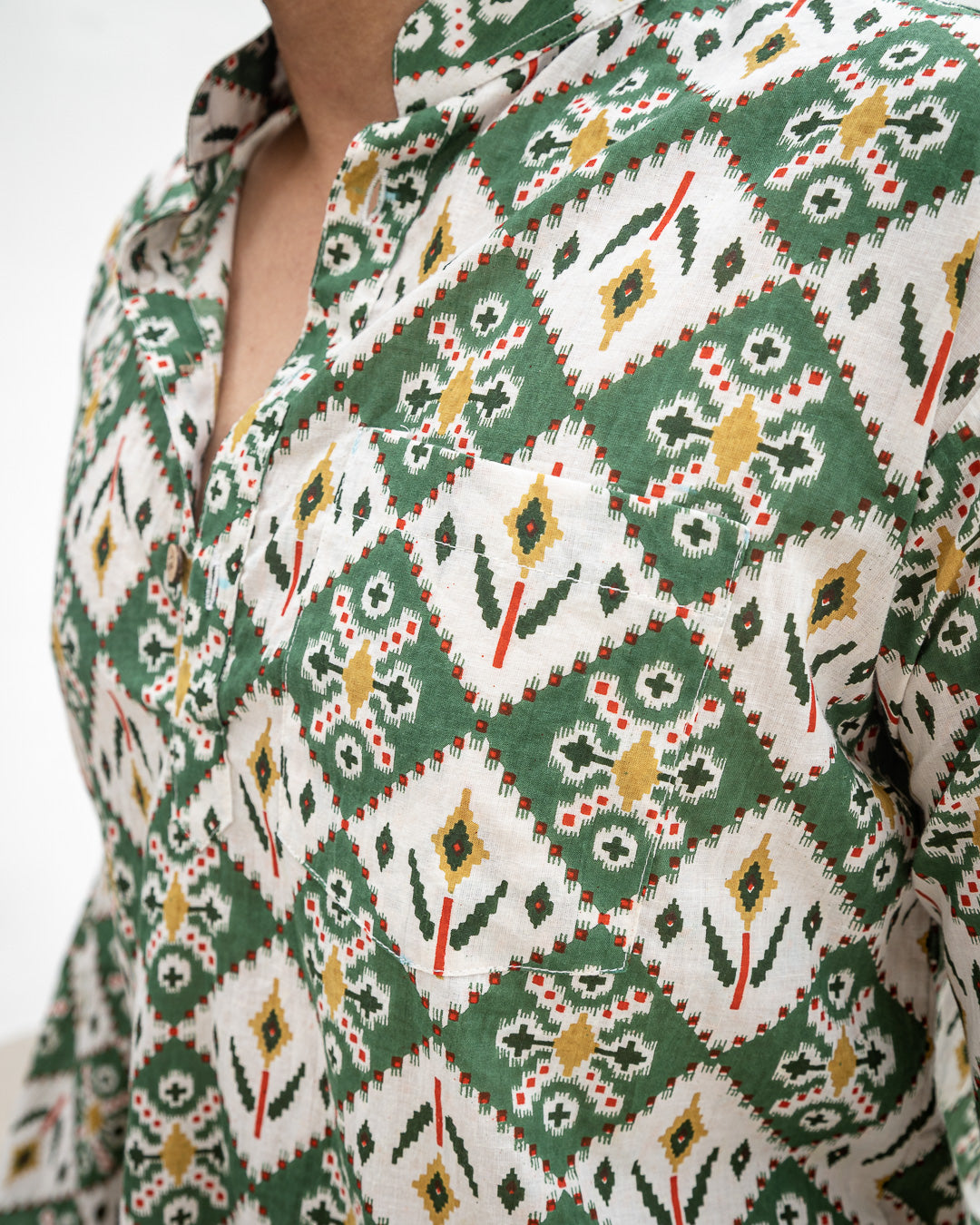 White & Green Ethinc Motifs Handblock Printed Short Kurta