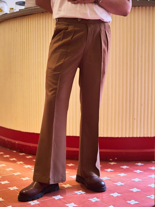 Men Pleated Bootcut Trousers