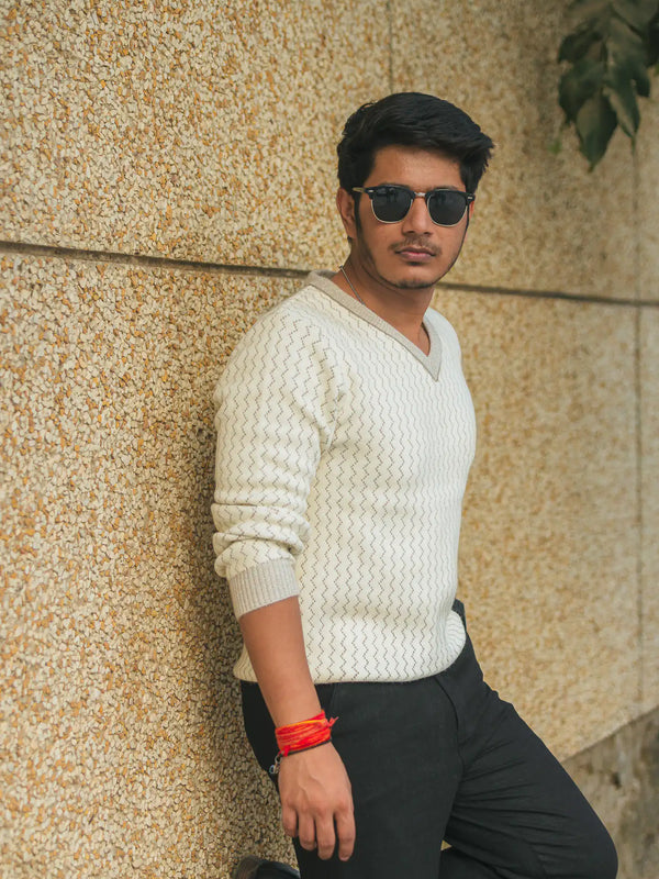 Designer V-Neck Knitted Sweater