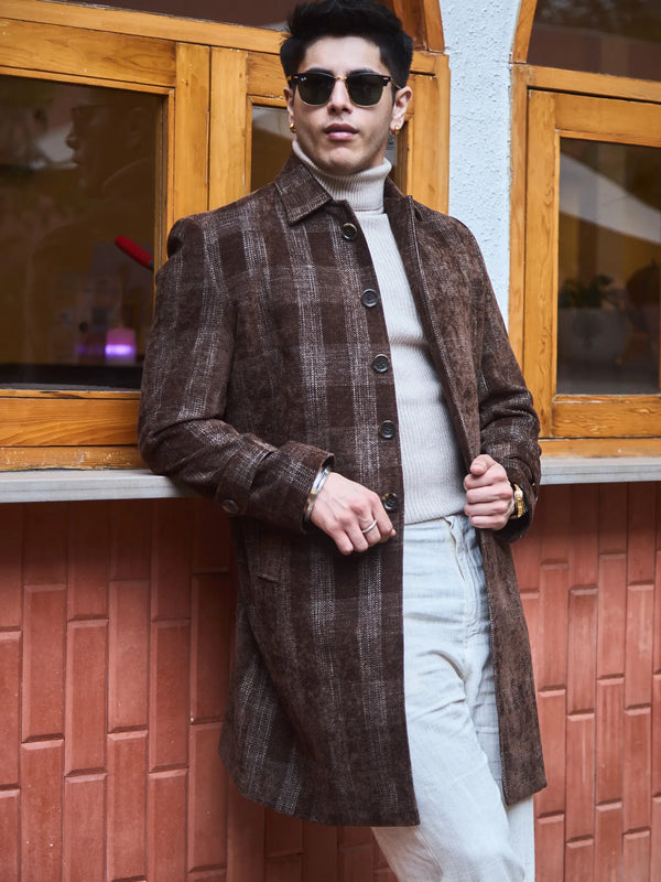 Men Knee Length Velvet Checkered Long Coat