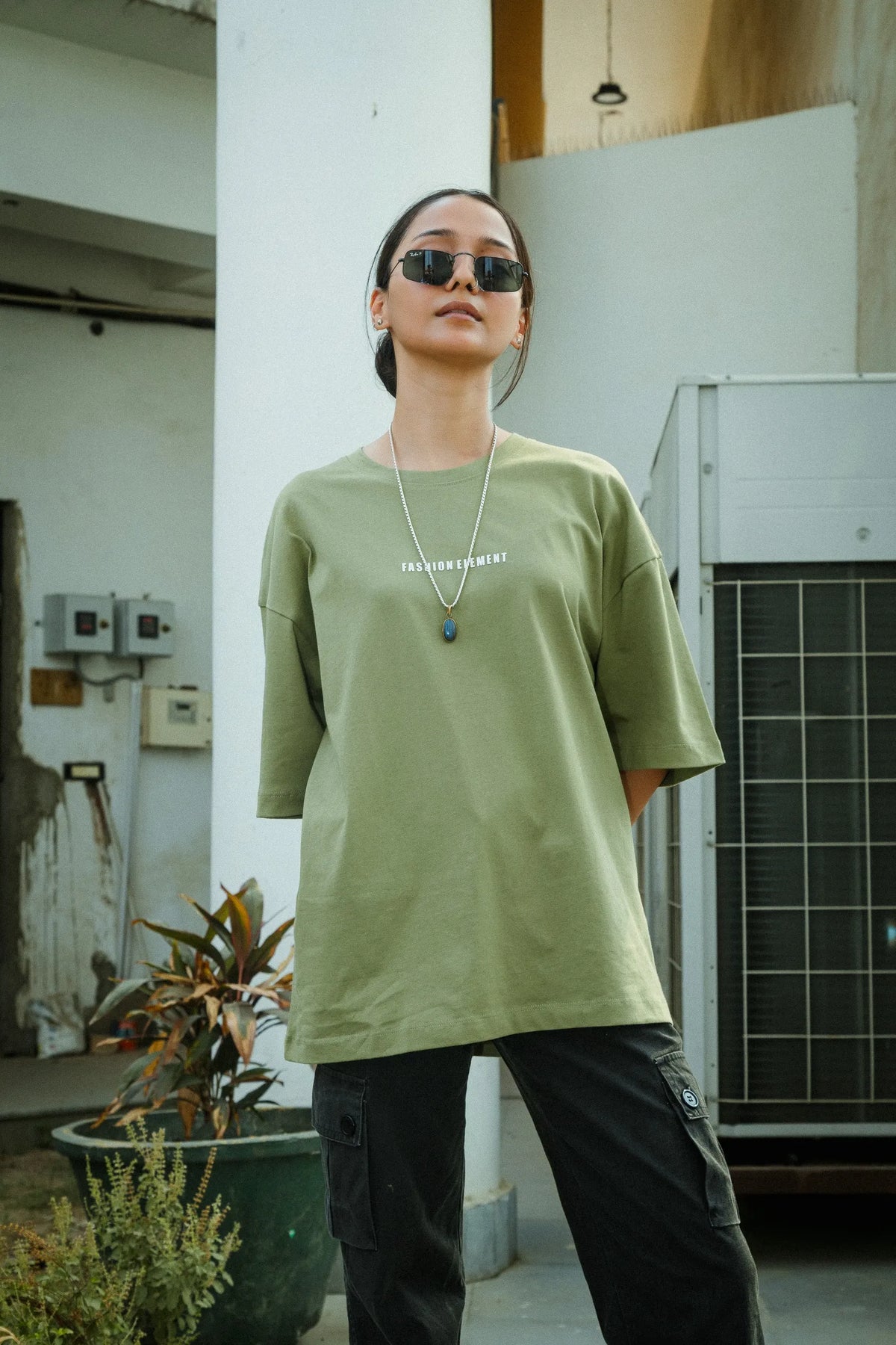Women Oversized Olive Green T-Shirt with "Silence" Print & Vintage Graphic