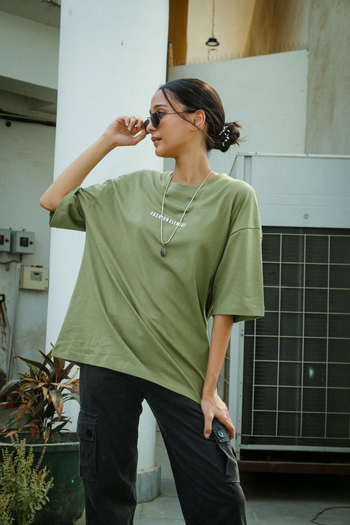 Women Oversized Olive Green T-Shirt with "Silence" Print & Vintage Graphic
