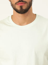 Solid Round Neck Men Comfort Fit T-Shirt