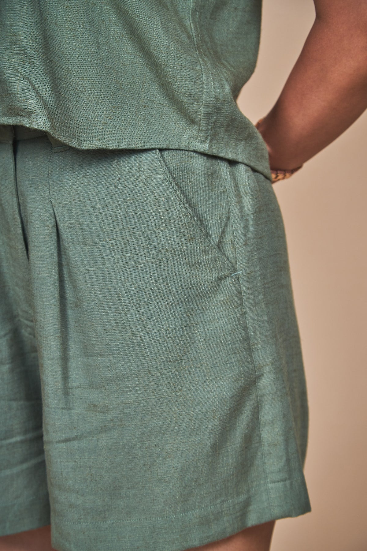 Women High-Rise Linen Tailored Shorts