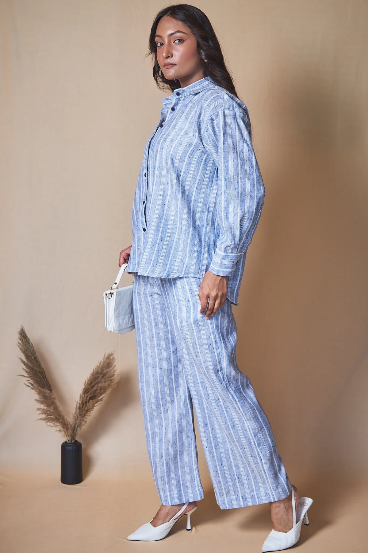 Women Striped Linen Blend Trousers