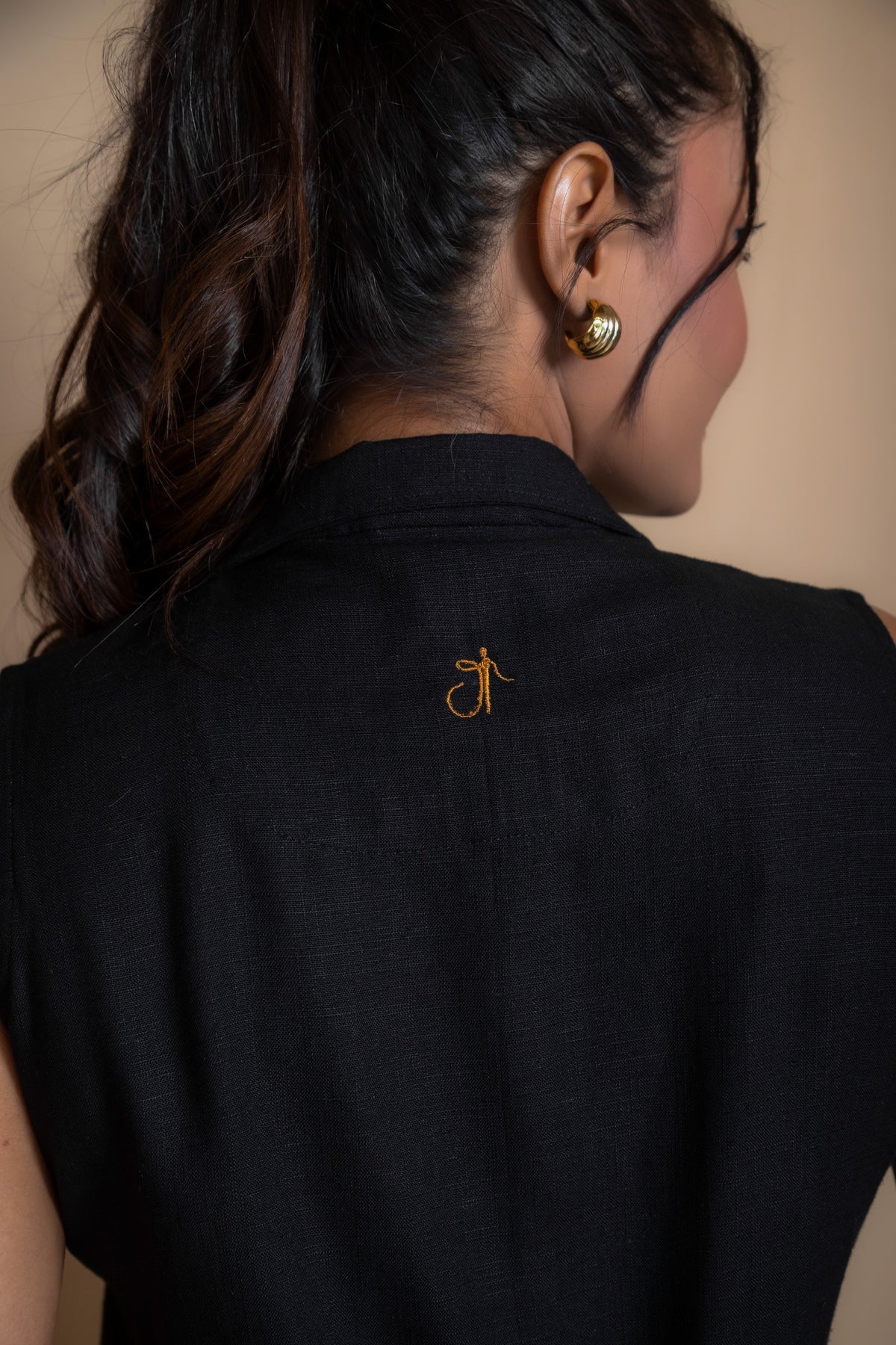Women Solid Linen Waistcoat