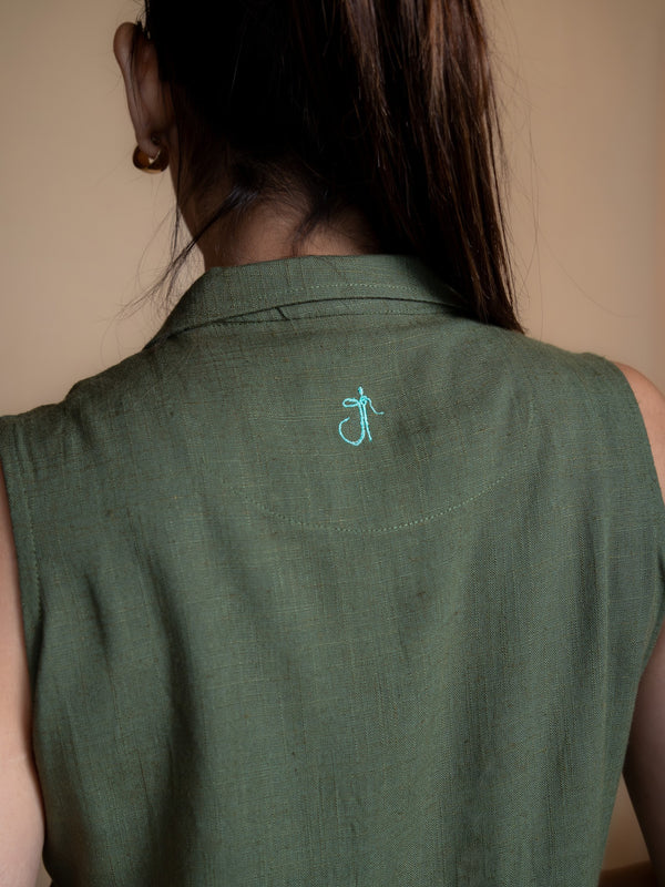 Women Solid Linen Waistcoat