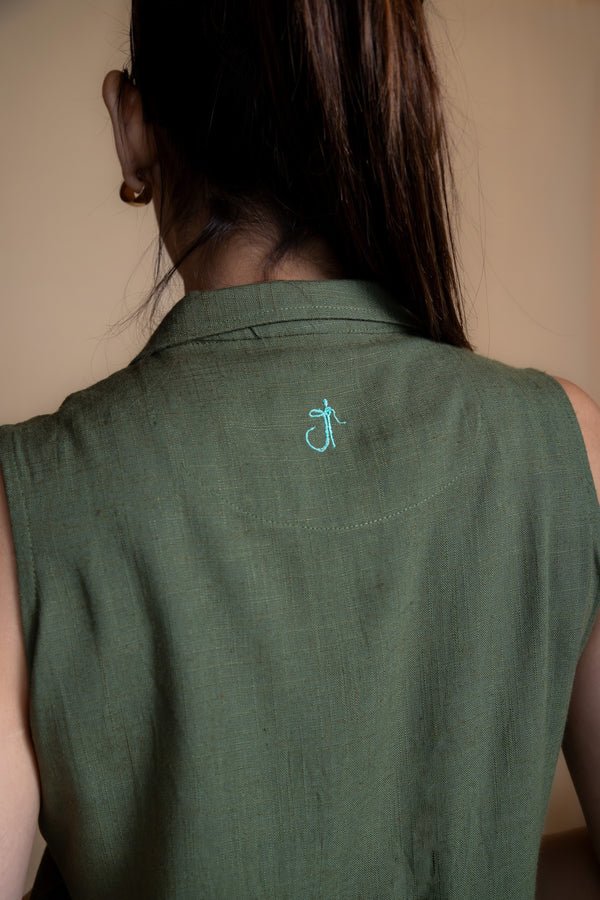 Women Solid Linen Waistcoat