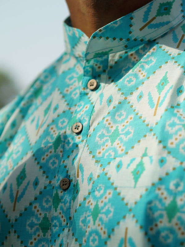 Blue & White Ethinc Motifs Handblock Printed Short Kurta