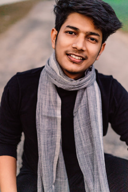 Grey Checkered Yarn-Dyed Lambswool Unisex Woollen Scarf